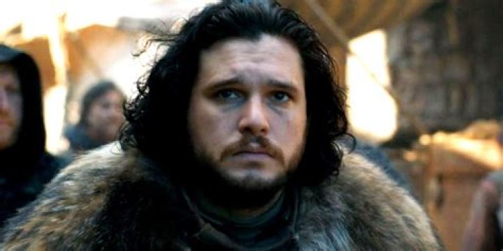 "Game of Thrones" Fans Are Seriously Questioning Jon Snow After Last Night's Episode