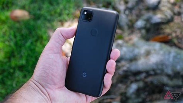 how to screenshot on a google pixel 4a?