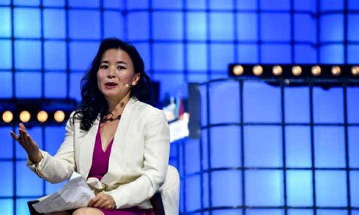 Jufang Lei Net Worth | Celebrity Net Worth