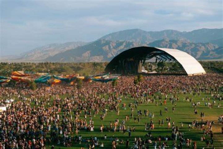 Kiwi dancers share Coachella stage with headlining act