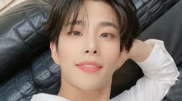 MJ (Singer) Height, Weight, Age, Girlfriend, Family, Facts, Biography