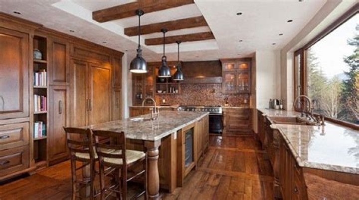Sarah McLachlan Asking $10.09 Million For British Columbian Hillside Chalet