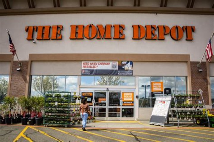 Shoppers Are Still Abandoning Home Depot, New Data Shows