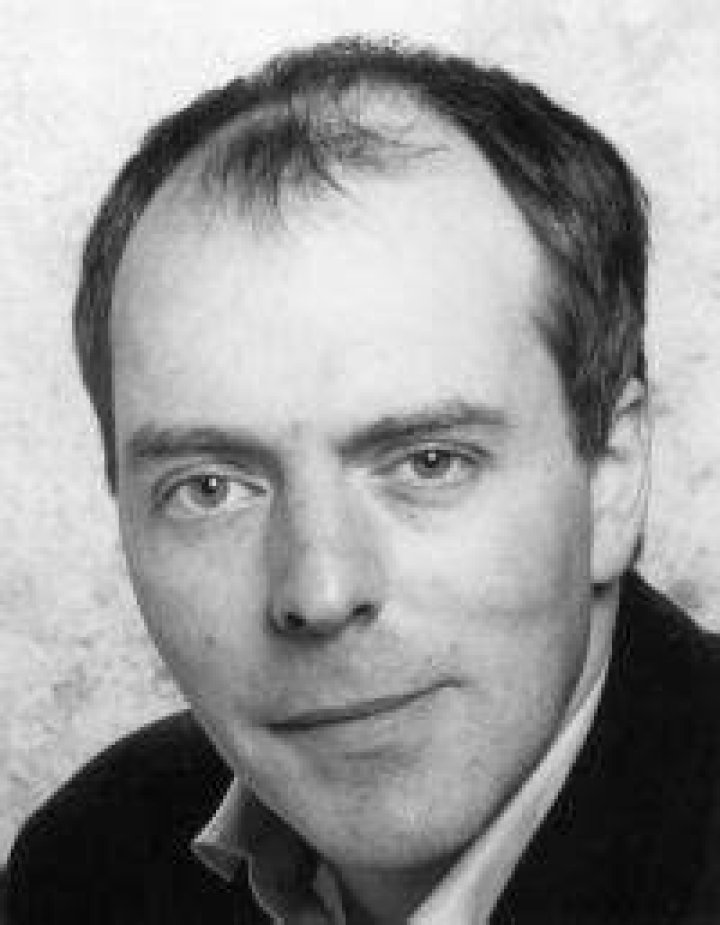 Simon Cadell died with lung cancer in 1996