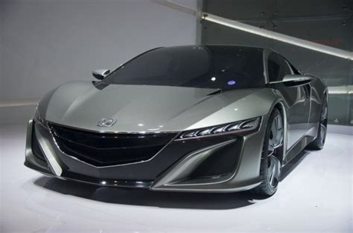 The $155k 2016 Acura NSX Is Being Lavished With Celebrity Praise