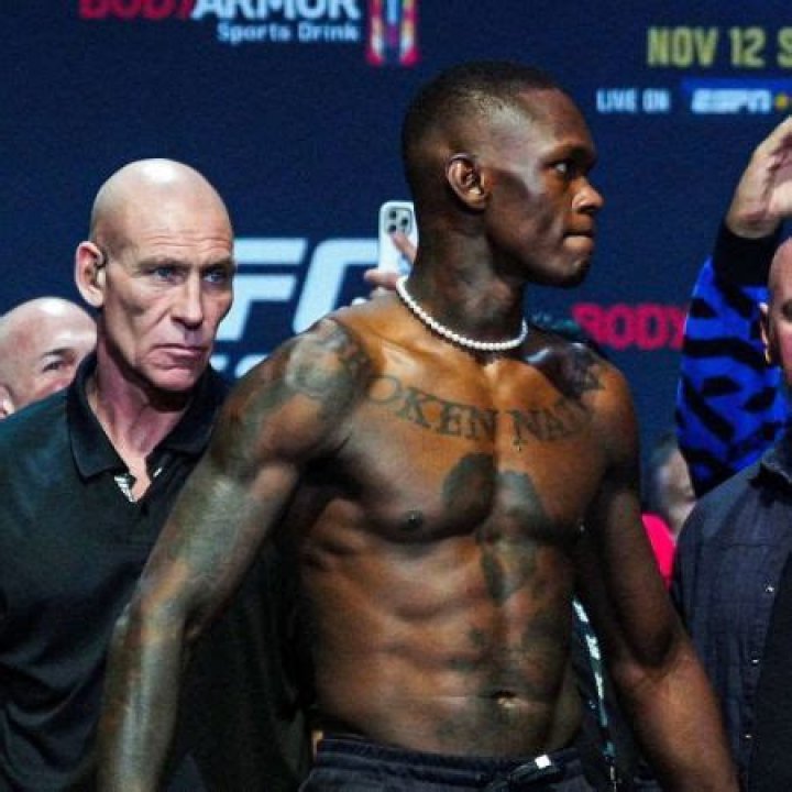 
UFC Fighter Israel Adesanya's Net Worth, Career Earnings, Contract, Sponsorships, Pay-Per-View, Matches