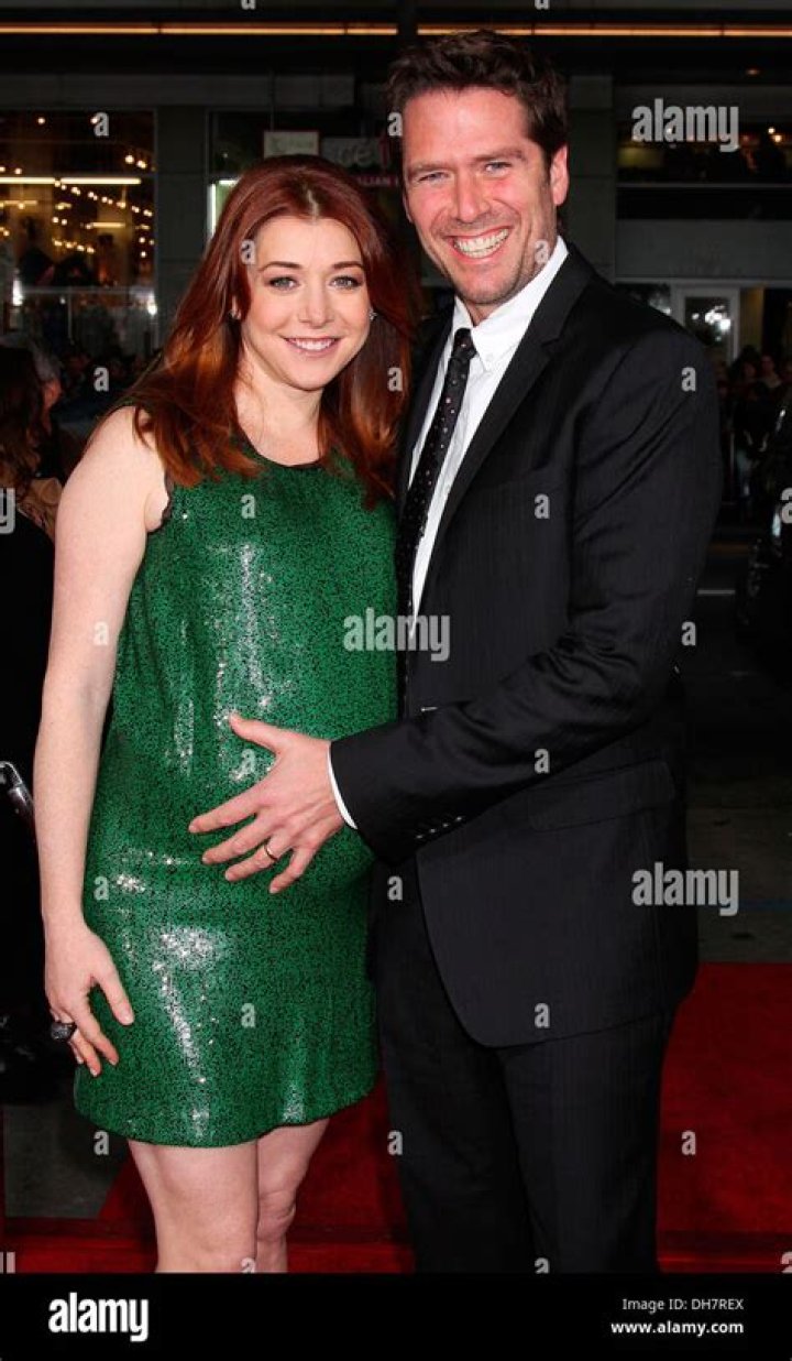Who is Alyson Hannigan Dating Now?