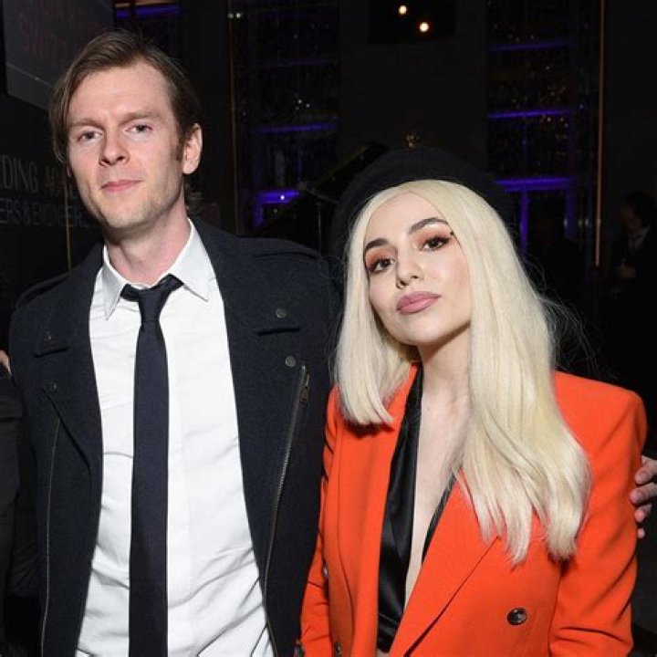 Who is Ava Max Dating Now