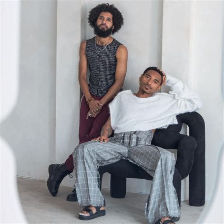 Who is Durand Bernarr Dating Now?