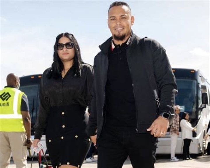 Who is Orlando Arcia? His height, weight, salary, wife, family
